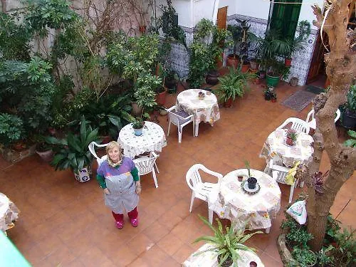 Hostal Carmen Pepi 또사데마르